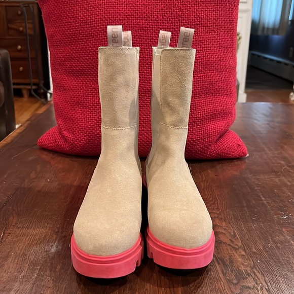 Ladder & platform boots - Picture 3 of 3